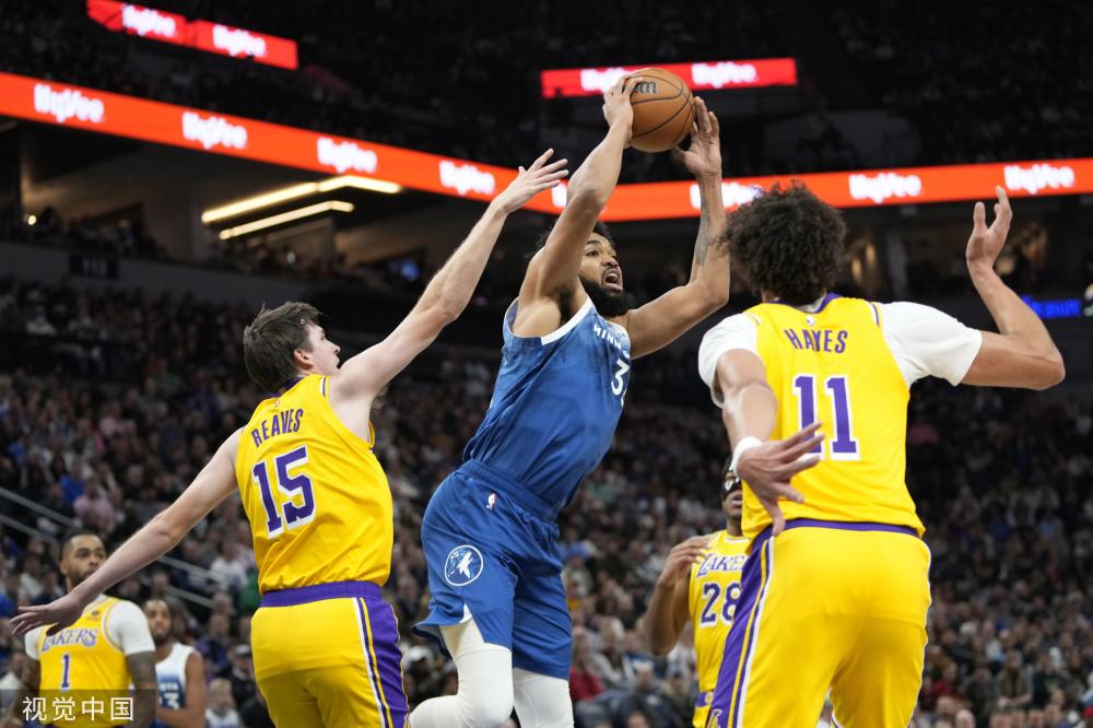 使乌拉圭的 使乌拉圭的